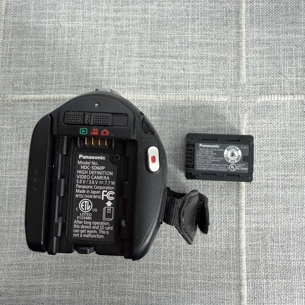 Panasonic HDC-SD60P Camcorder Full HD w/ SD Card Charger TESTED WORKS